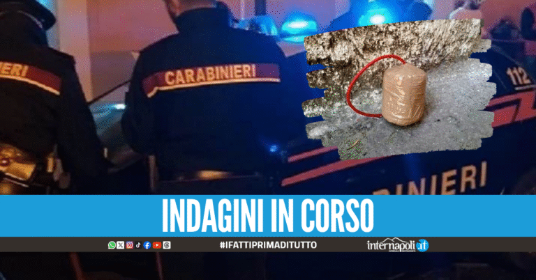 Boato nella notte a Napoli, bomba esplode davanti al bar