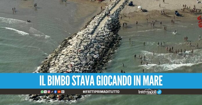 Perse le speranze per il piccolo Carlo Panizzo, cadavere ritrovato in mare