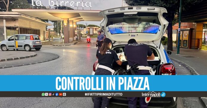 Giravano senza patente né assicurazione, sequestri a Miano