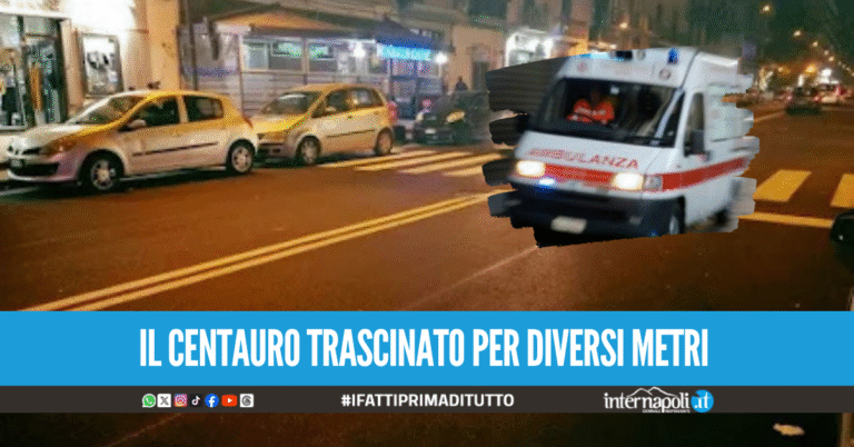 Spaventoso incidente al Quadrivio di Secondigliano, bus travolge motorino