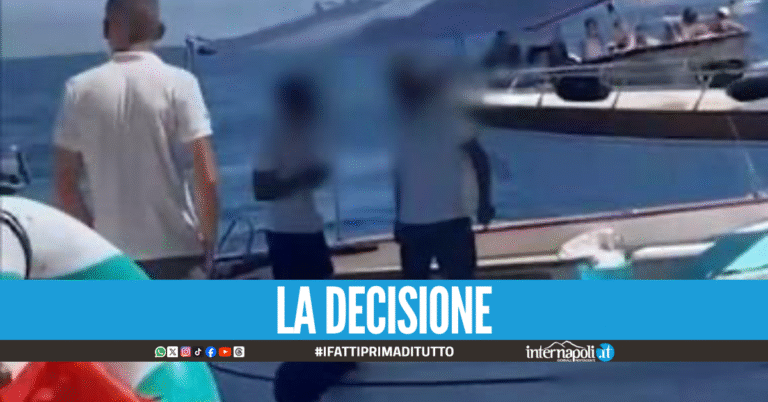 Lite tra barcaioli per la Grotta Azzurra, il Comune di Anacapri: Bando per il traghettamento