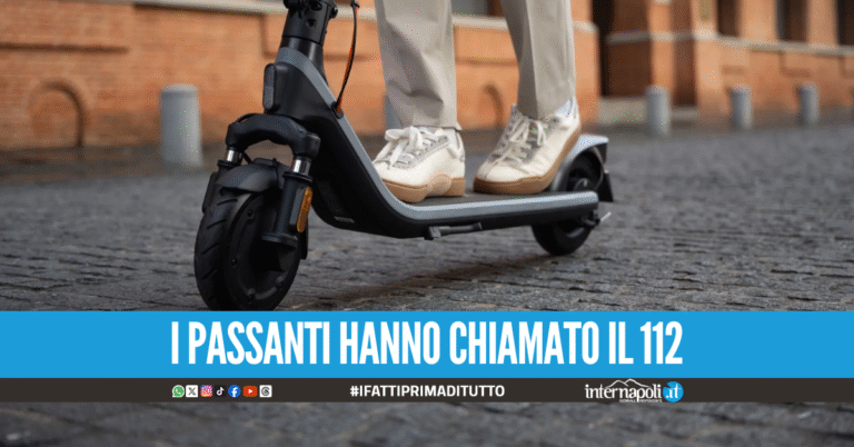Ruba il monopattino elettrico a un bimbo disabile, 53enne napoletano in manette