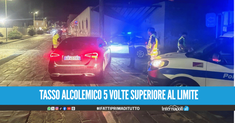 Ubriaco fradicio, scappa al posto di blocco a Napoli era neo patentato
