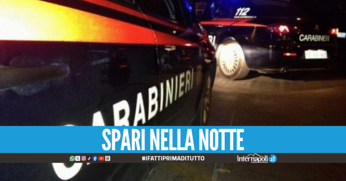 Agguato nel Napoletano, 37enne gambizzato in strada