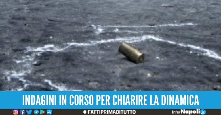 Torre del Greco, colpi di pistola sul litorale: ferito un uomo di 59 anni