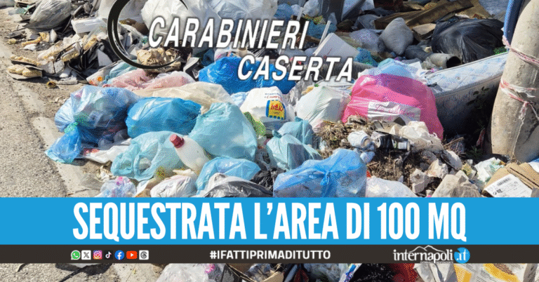 Discarica abusiva nella "Terra dei Fuochi" sulla Domitiana, c'erano anche frigoriferi e arredi domestici