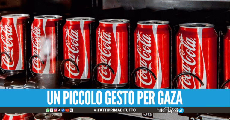 "Stop alla Coca Cola nei distributori a Napoli": l'appello pro Gaza dei dipendenti del comune