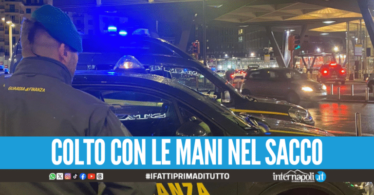 Sorpreso mentre scassinava una vetrina, arrestato lo specialista dei furti nei negozi al Vomero