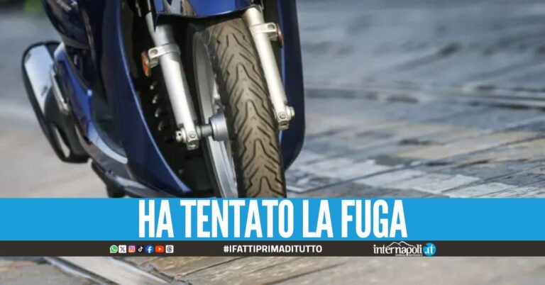 Sorpreso a girare sullo scooter rubato, 17enne denunciato a Napoli