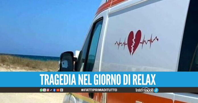 Si accascia in spiaggia ad Acciaroli, morto dopo il malore