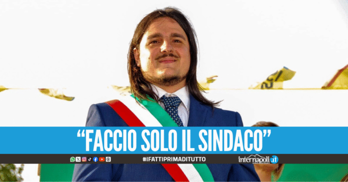 Il sindaco di Bacoli dopo la denuncia: 