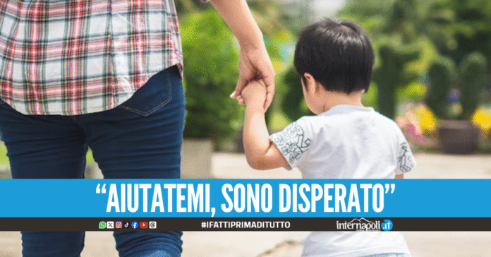 La denuncia di un papà napoletano: Mio figlio di 7 anni rapito dalla madre