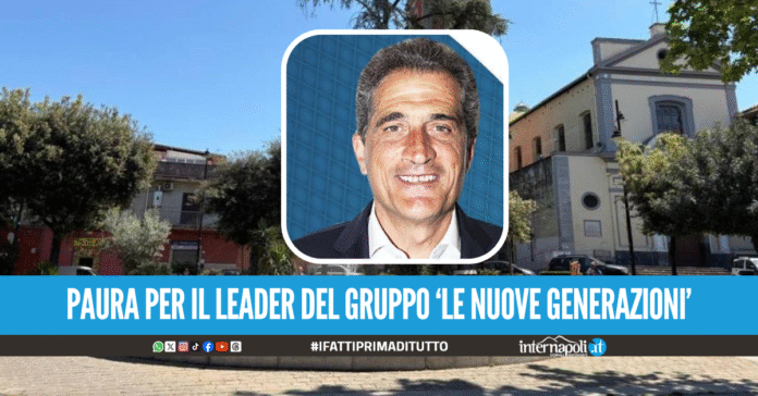 Paura ad Arzano, l'ex consigliere Gennaro De Mare minacciato con un coltello