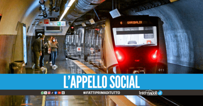 Accusa un malore in metro a Napoli, salvato da un passeggero: Aiutatemi a trovarlo