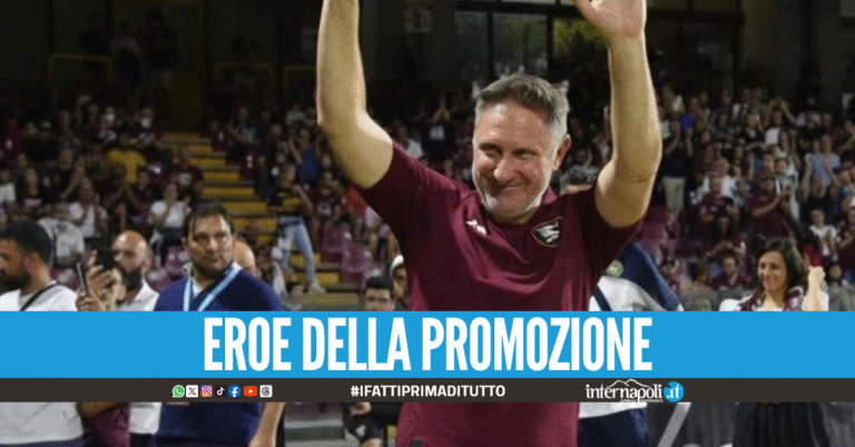 È morto Carlo Ricchetti, l’ex calciatore della Salernitana aveva 55 anni È morto Carlo Ricchetti, l'ex calciatore della Salernitana aveva 55 anni