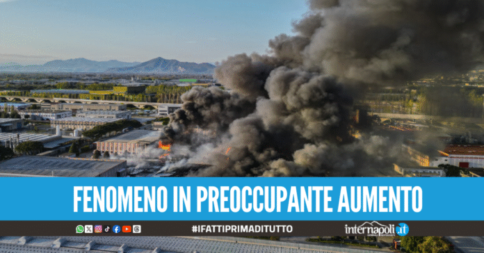 Incendi in Campania nel 2025