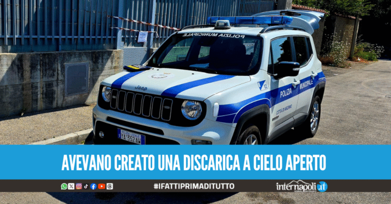 "Ma chi è che butta la spazzatura qua?", ma a gettarla erano proprio loro: commercianti denunciati ad Arzano