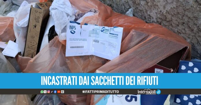 Partono da Giugliano e Melito per gettare i rifiuti a Sant'Antimo, scattano le multe