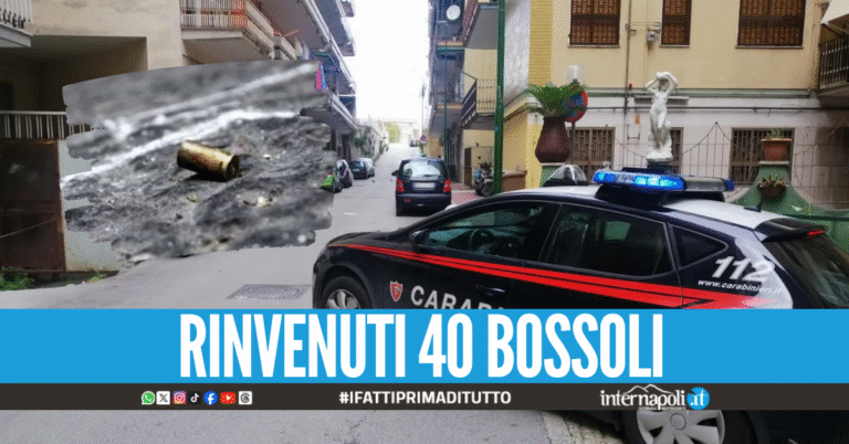 Sparatoria ad Afragola, esplosi colpi di pistola contro un'abitazione