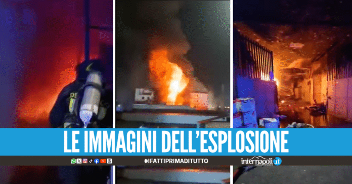 Esplosione e grave incendio nella notte a Gianturco, ferito un vigile del fuoco