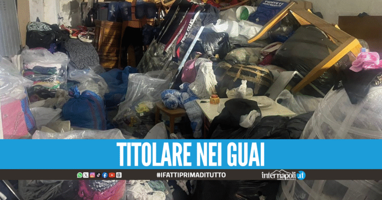 Garage trasformato in discarica abusiva ad Afragola, denuncia e sequestro
