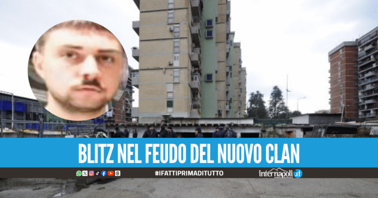 Blitz ai Sette palazzi di Scampia, pistola in casa: arrestato giovanissimo