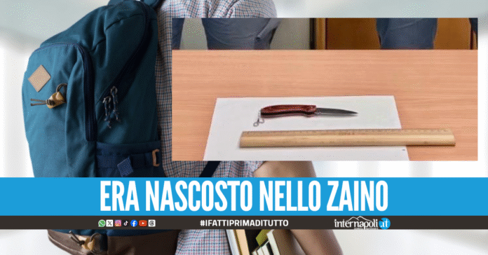 Paura nella scuola a Napoli, 12enne in classe con un coltello