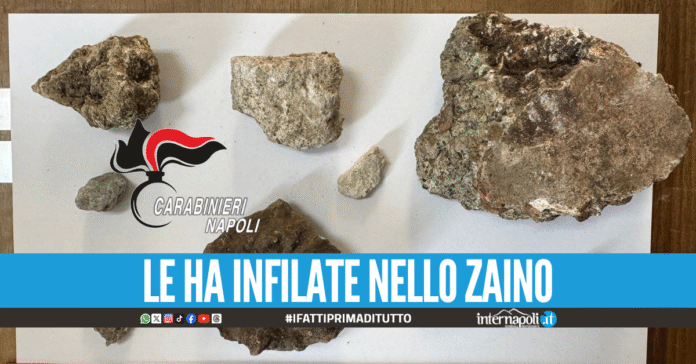 Ruba pietre nel Parco archeologico di Pompei: Non sapevo fosse illegale