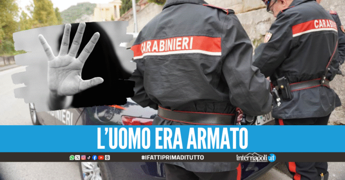 Ucciderò tua madre, chiama i carabinieri e fa arrestare il papà a Caserta