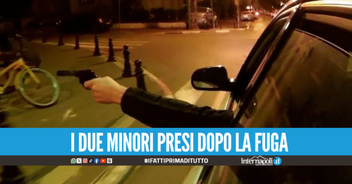 Agguato a Quarto a colpi di pistola, presi due 15enni