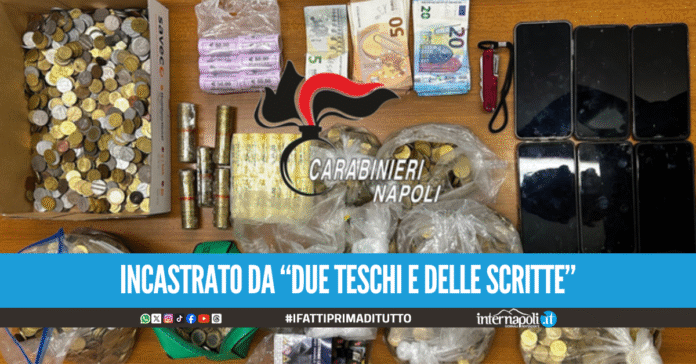 Colpo da 11mila euro nel bar in provincia di Napoli, ladro arrestato grazie al tatuaggio