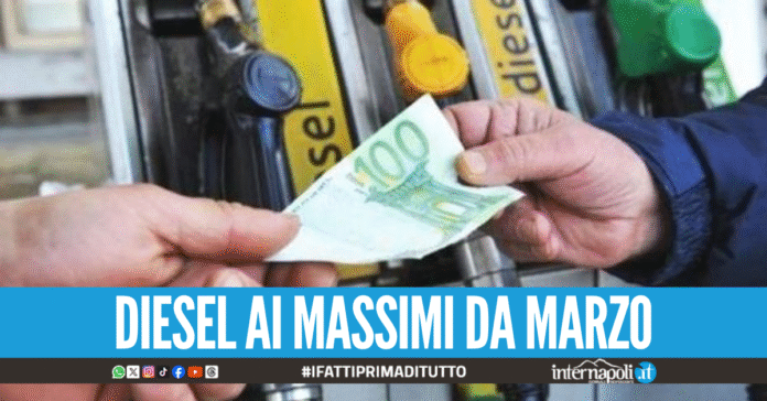 Nuovo aumento di benzina e diesel, alle stelle i prezzi del carburante