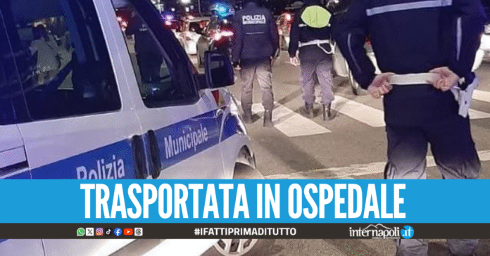 Incidente nei pressi dello chalet Ciro a Mergellina, ferita una ragazza