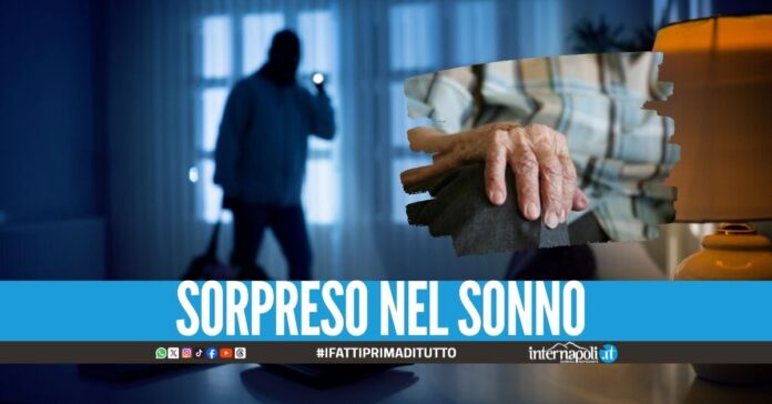 Immobilizzano e rubano i fucili all'anziano, banditi in fuga nel Salernitano