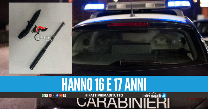 In 3 senza casco impennano davanti ai carabinieri, bloccati dopo la fuga a Napoli