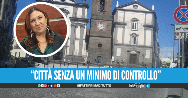 Paura a Giugliano, l'ex consigliera comunale Caterina Sestile rapinata dopo prelievo al bancomat