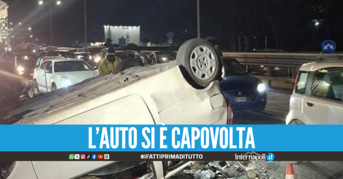 Auto travolte sulla Circumvallazione a Melito, 5 feriti tra cui due bambini