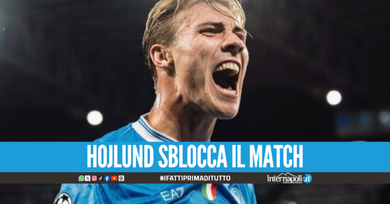 L’asse Neres-Hojlund continua a far sognare: azzurri avanti a fine primo tempo