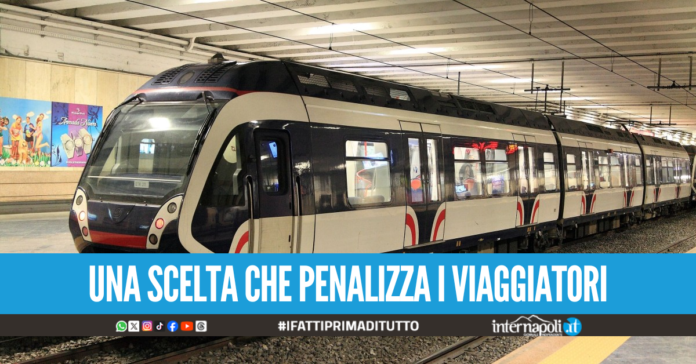 Circumvesuviana, l'ira dei pendolari dopo la chiusura della linea Baiano-Napoli