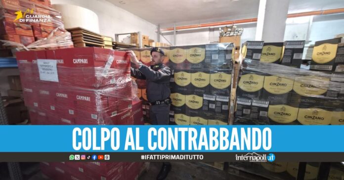 Sequestrate 11mila bottiglie di Campari e Cinzano, guai per l'azienda di Napoli