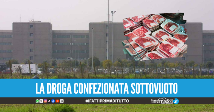 Mezzo chilo di hashish nascosto nelle confezioni di carne, scoperta moglie del detenuto