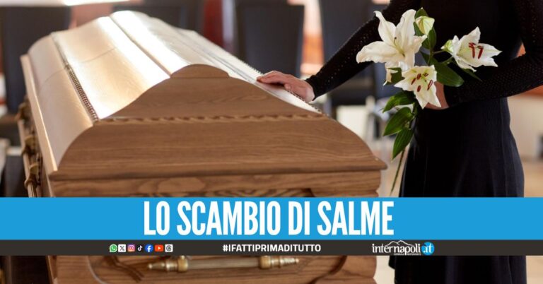 "Ma chi è?", aprono la bara e non trovano il corpo del familiare