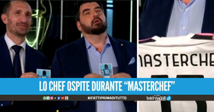 Cannavacciuolo show nel museo della Juve: santino di Maradona e 