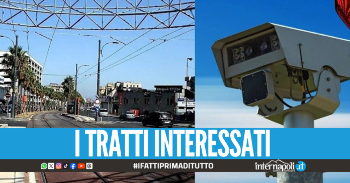 Contrasto agli incidenti a Napoli, in arrivo le telecamere sulle corsie preferenziali in via Marina