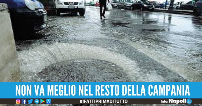 Maltempo a Napoli, giornata di gran pioggia e forte vento