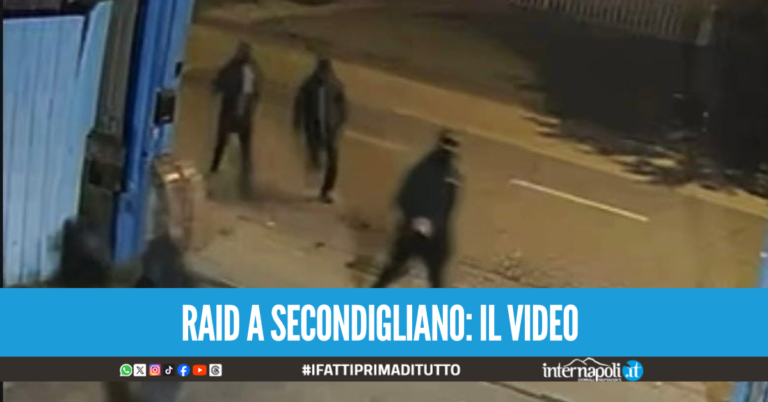 Furto da oltre 100mila, colpita un’azienda a Secondigliano: il video