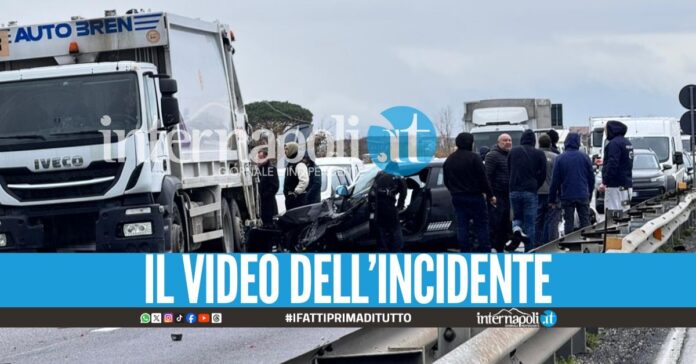 Schianto sull'Asse Mediano, coinvolti l'Alfa e il camion dei rifiuti