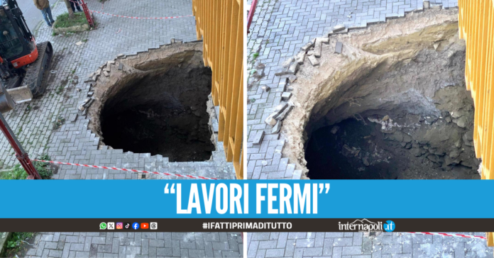 Enorme voragine su Corso Europa a Marano, i residenti: Abbiamo paura
