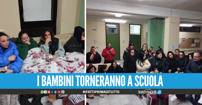 Scuola occupata a Ponticelli, vincono le mamme: dal Comune l'ok all'uso del nuovo plesso