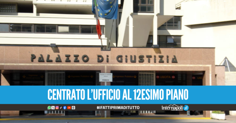 Spari contro il Tribunale a Napoli, proiettile contro gli uffici della Procura Generale